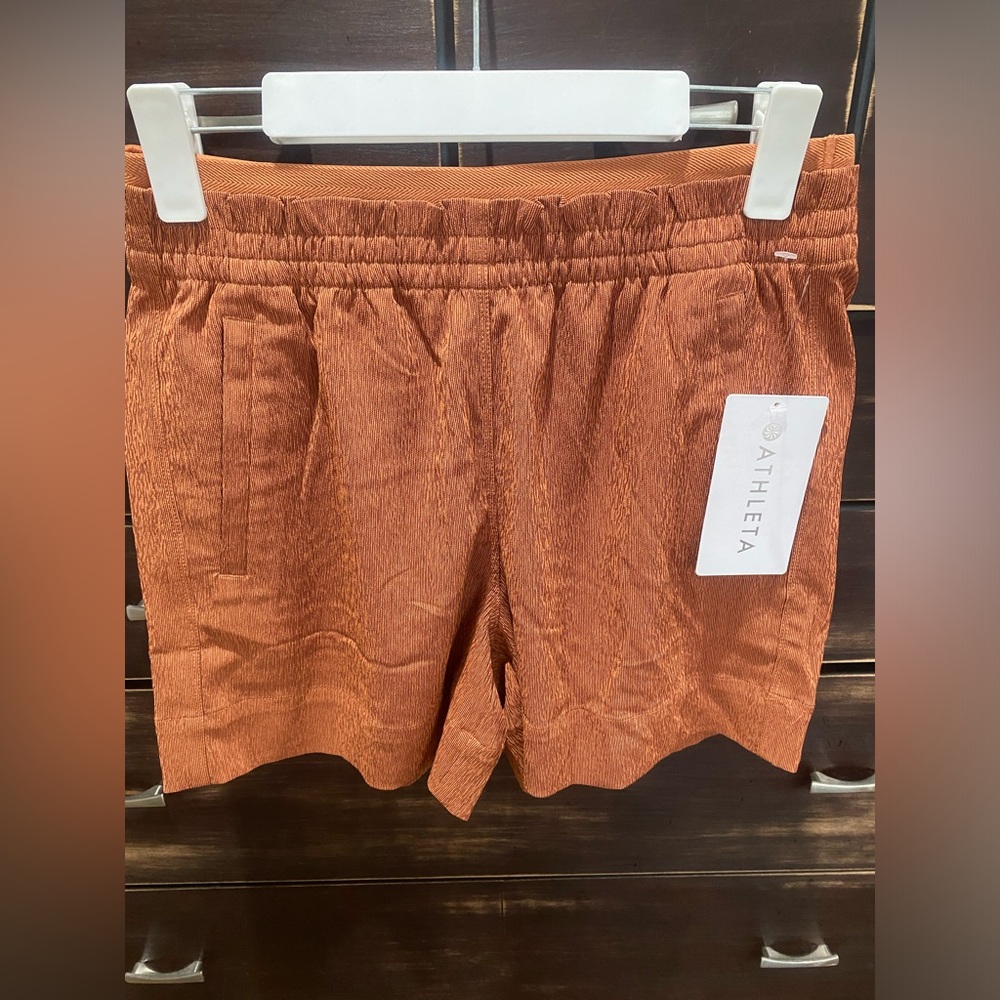 Athleta Women's Orange Shorts/ Size 4